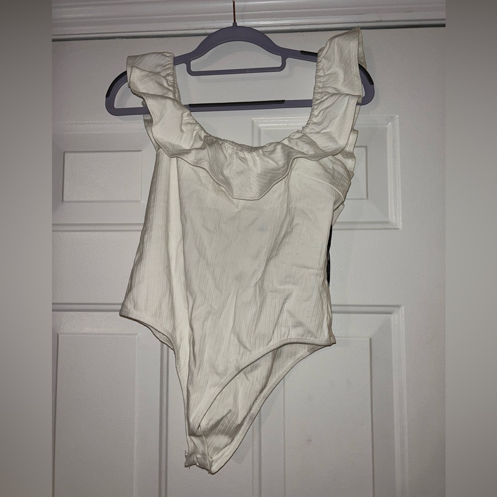 White off the shoulder body suit - forever 21